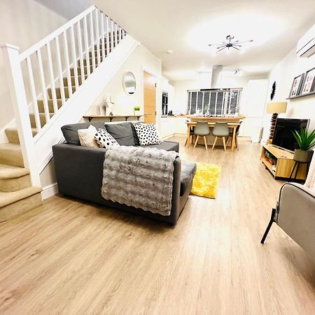 The Duplex Margate With Deck & Living Space Air Conditioning Exteriér fotografie