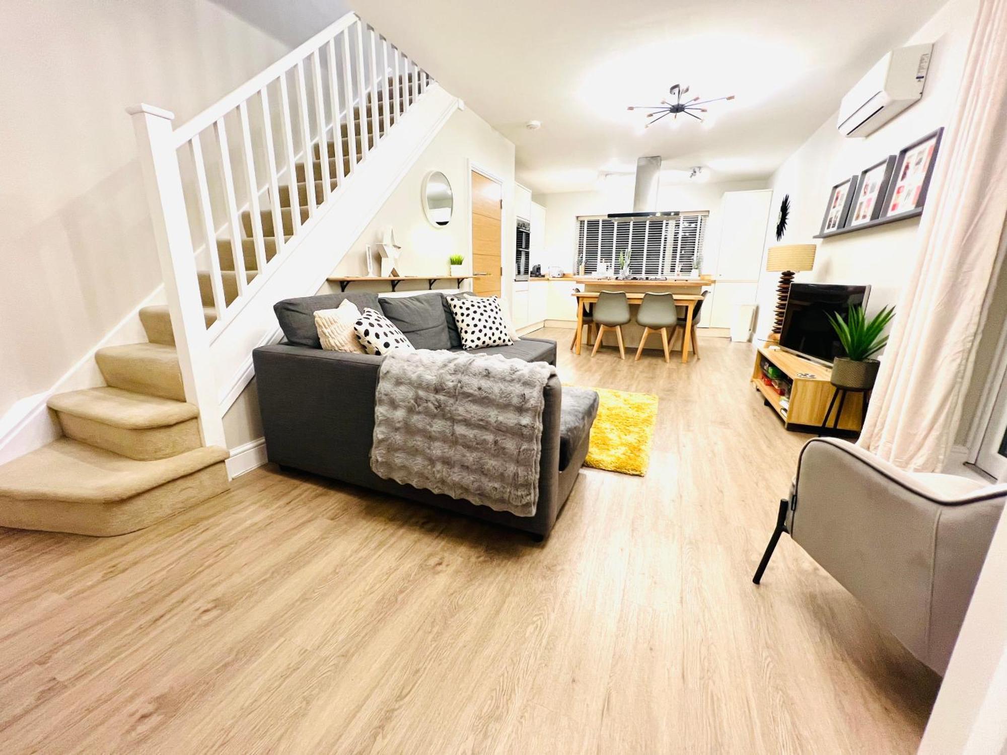 The Duplex Margate With Deck & Living Space Air Conditioning Exteriér fotografie